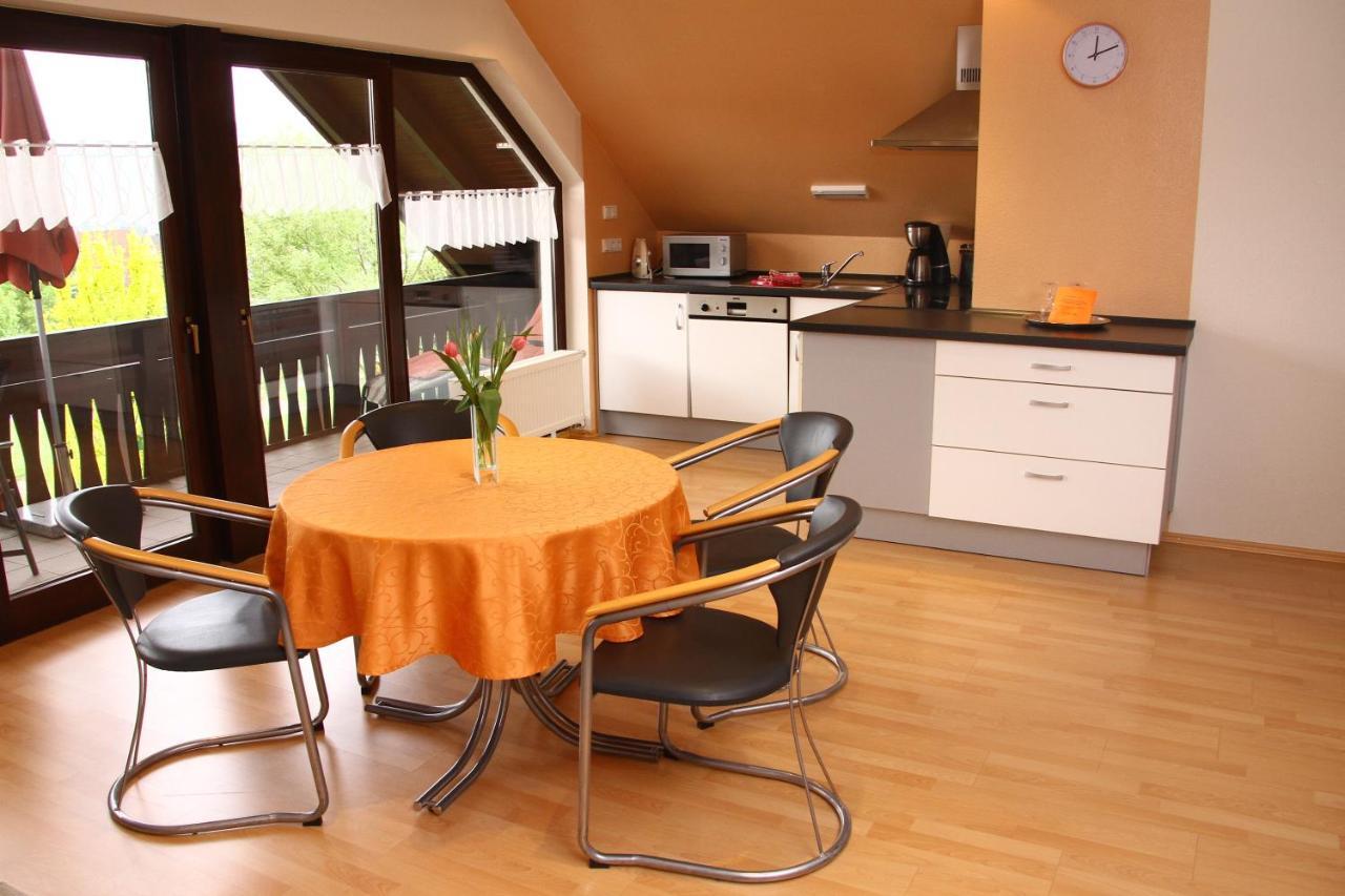 Ferienwohnungen Haus Albert Grossheubach Exterior foto